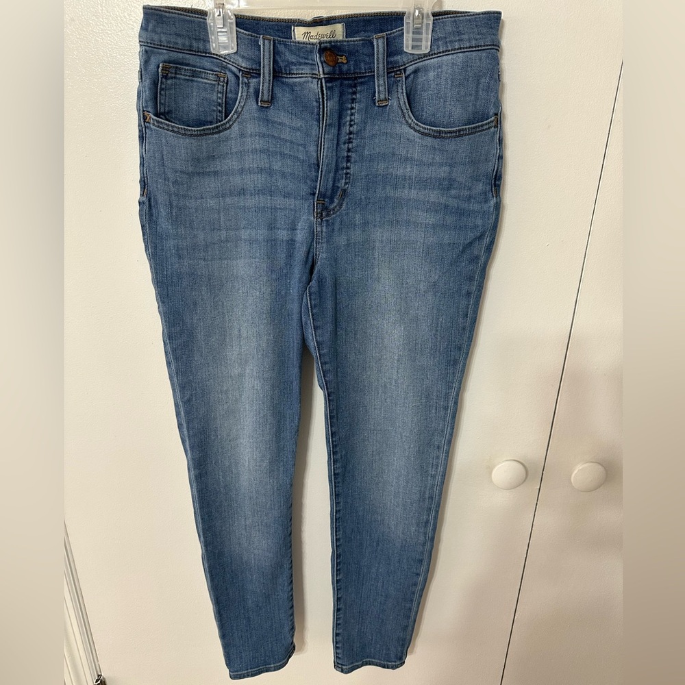 Madewell Women’s mid-rise skinny jeans